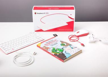 Raspberry Pi 400 Számítógép (Angol billentyűzet)