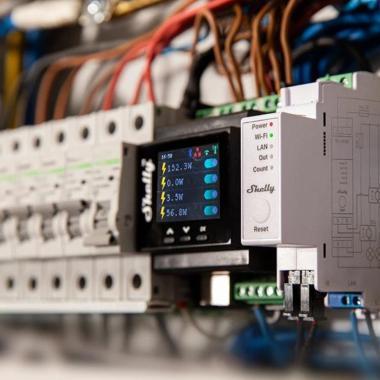 Shelly PRO EM-50A fogyasztásmérő WiFi+Ethernet+BLU